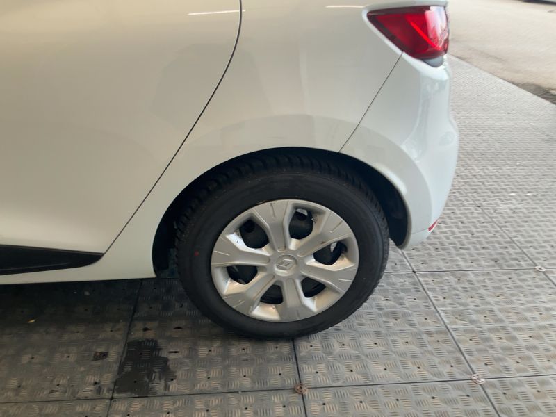 Renault Clio 1.2 Life 2017 – снимка 5
