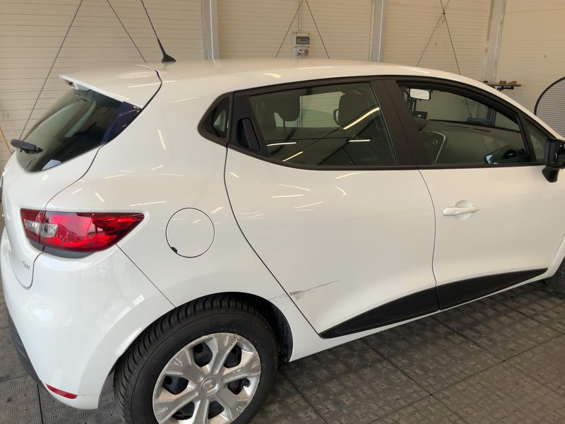 Renault Clio 1.2 Life 2017 – снимка 8