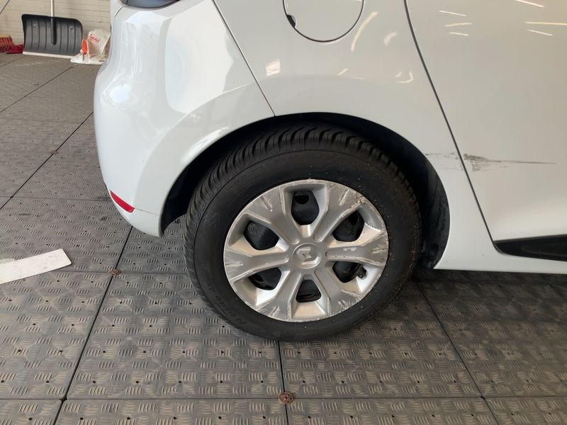 Renault Clio 1.2 Life 2017 – снимка 9