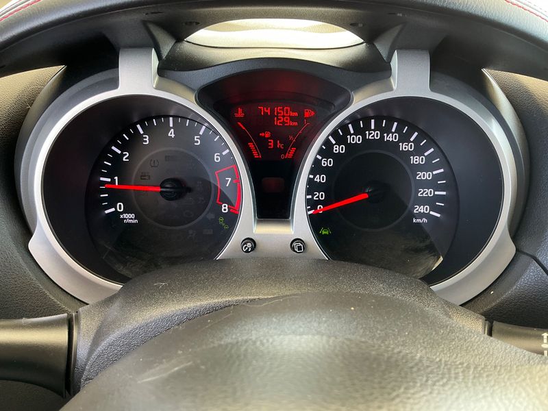 Nissan Juke 1.2 360 — zdjęcie 13
