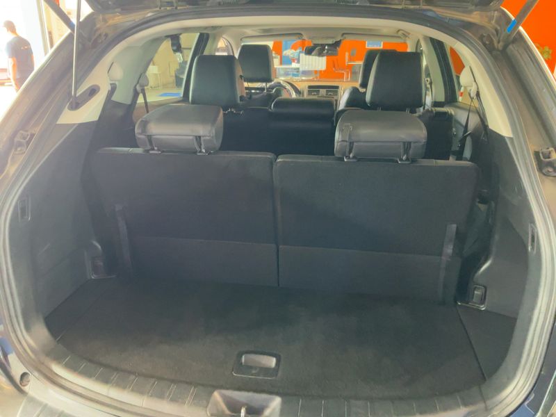 Mazda CX-9 3.7 V6 Luxury — zdjęcie 10