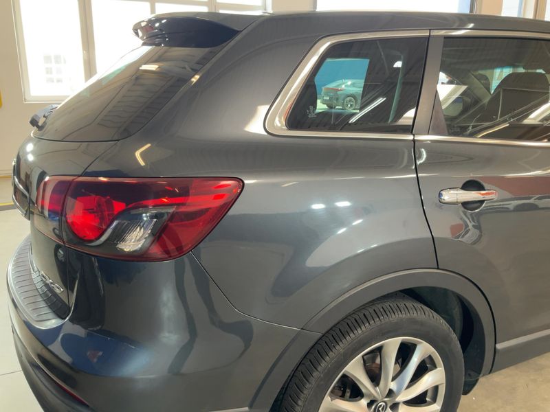 Mazda CX-9 3.7 V6 Luxury — zdjęcie 6