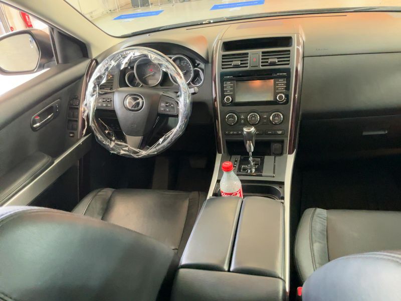 Mazda CX-9 3.7 V6 Luxury — zdjęcie 12