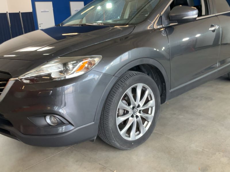 Mazda CX-9 3.7 V6 Luxury — zdjęcie 2