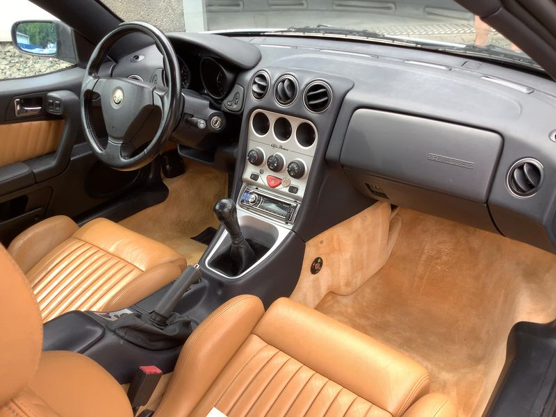 Alfa Romeo Alfa Spider 2.0 T.Spark L — zdjęcie 12