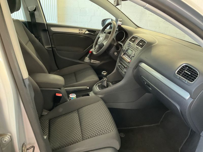 Volkswagen Golf VI 1.4 Trendline 2009 – снимка 3