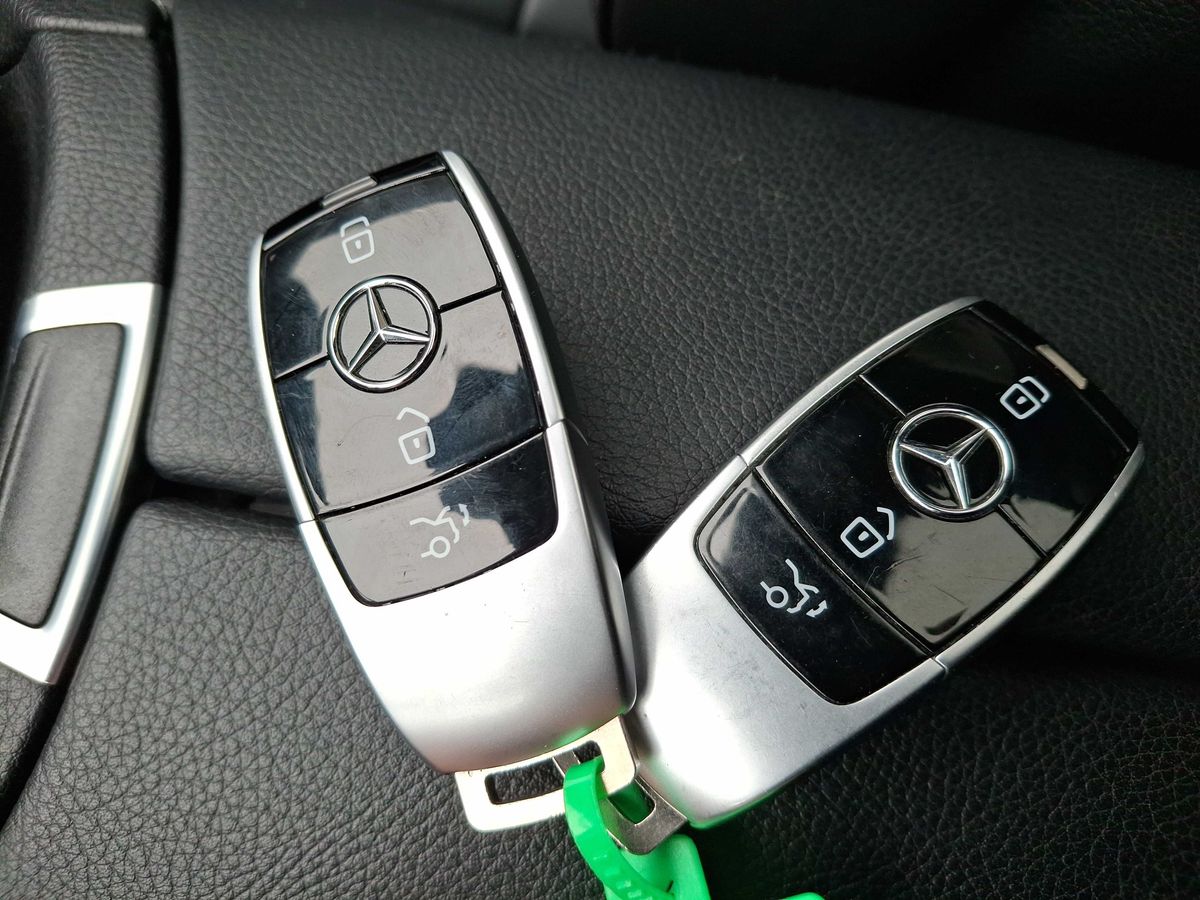 Mercedes-Benz E-Klasse 2019 — photo 41