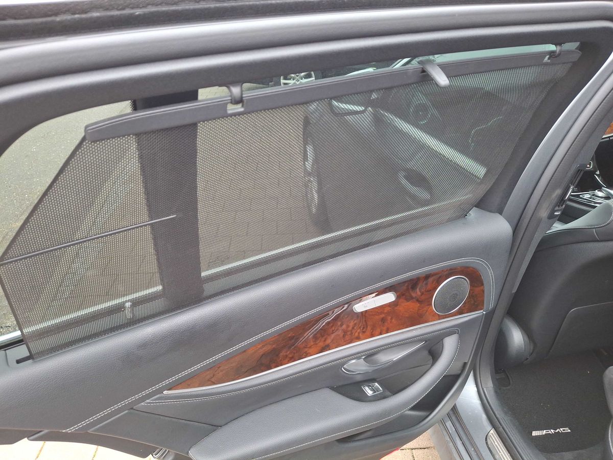 Mercedes-Benz E-Klasse 2019 — photo 52