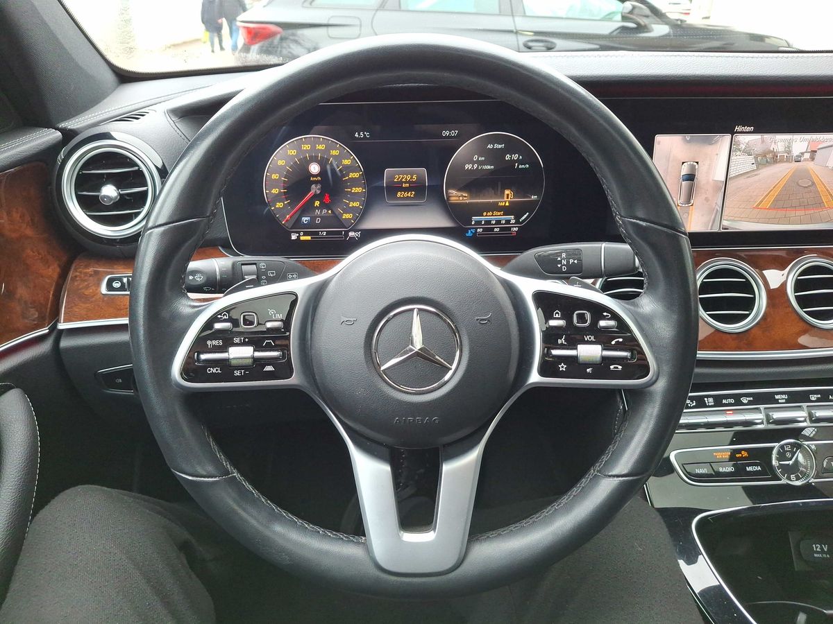 Mercedes-Benz E-Klasse 2019 — photo 35