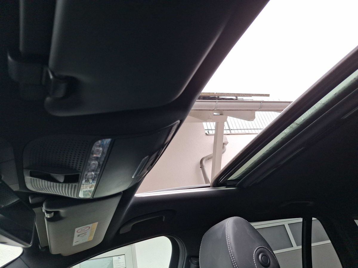 Mercedes-Benz E-Klasse 2019 — photo 40