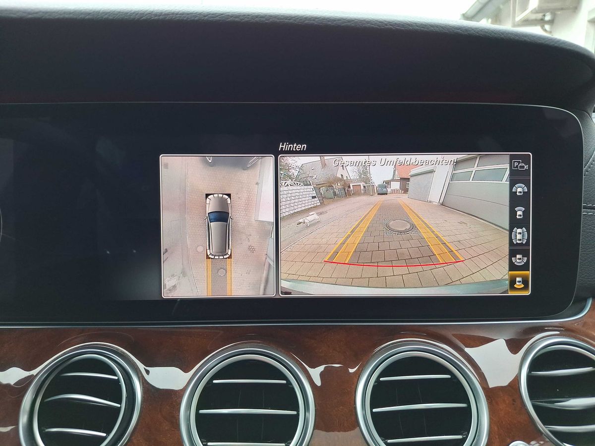 Mercedes-Benz E-Klasse 2019 — photo 32