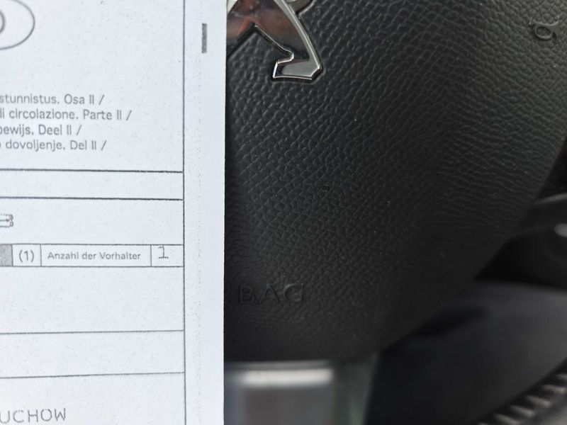 Peugeot 308 1.5 Blue-HDi Allure — zdjęcie 16