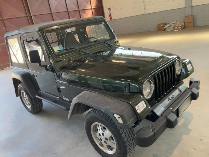 Jeep Wrangler 2.5 Sport — zdjęcie 8