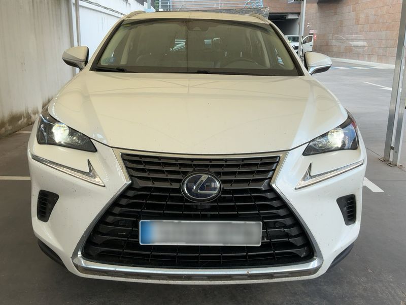Lexus NX-Serie NX 300h E-Four Executive Line — zdjęcie 9