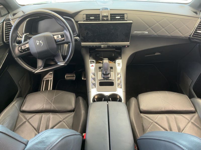 DS Automobiles DS7 Crossback 2.0 Blue-HDi GrandChic — zdjęcie 12