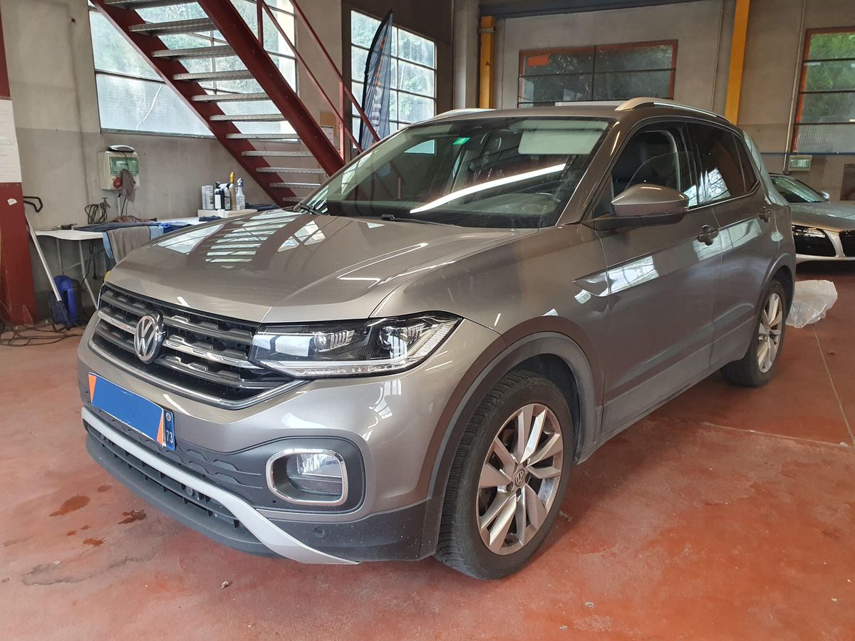 Volkswagen T-Cross 1.0 TSI Carat
