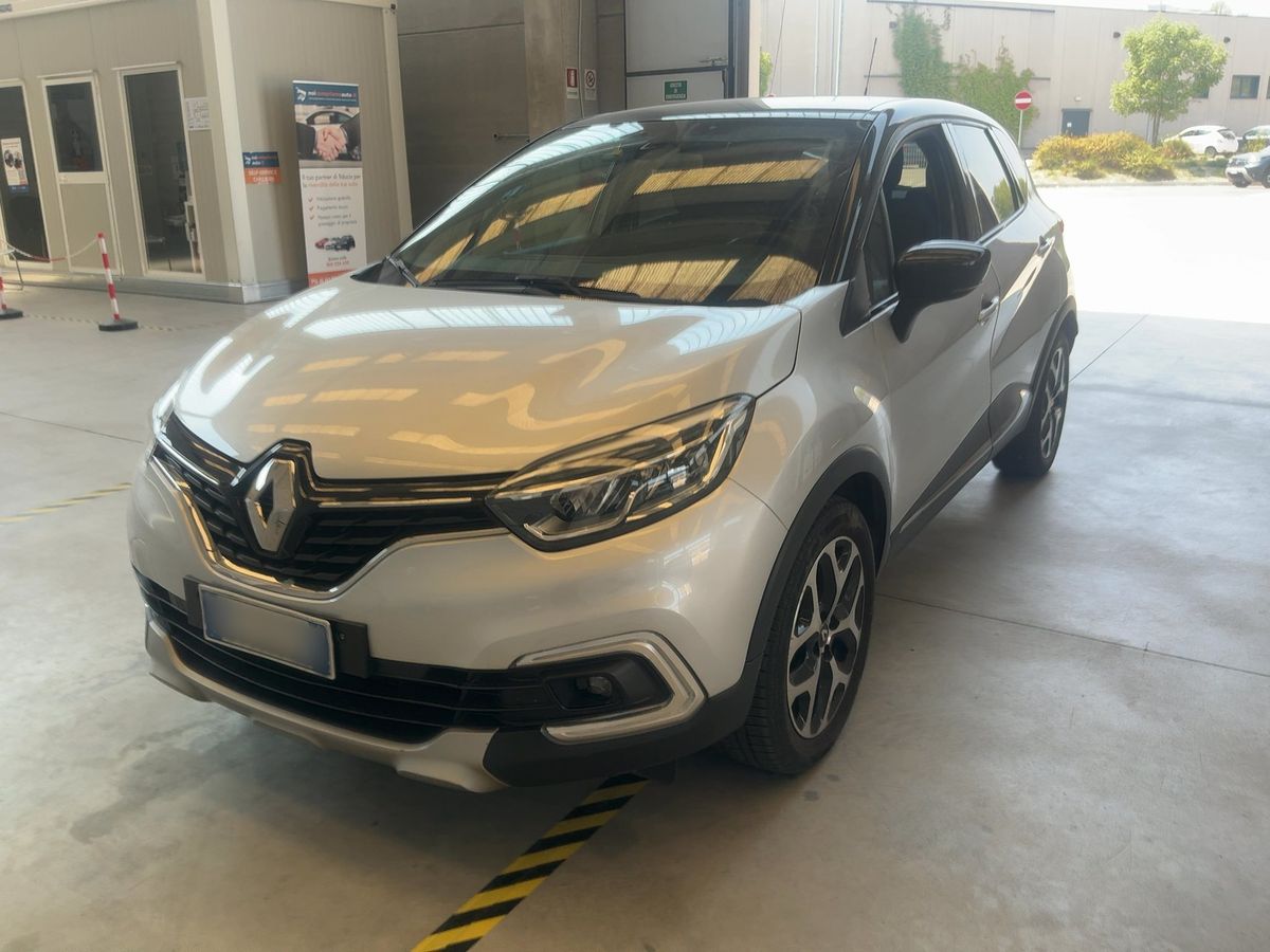 Renault Captur 2018 — photo 1