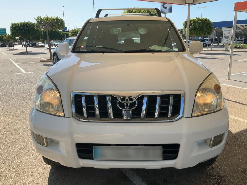 Toyota Land Cruiser 3.0 D-4D VX — zdjęcie 9