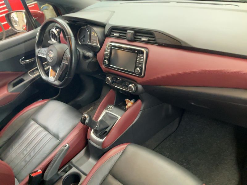 Nissan Micra 0.9 Tekna — zdjęcie 12