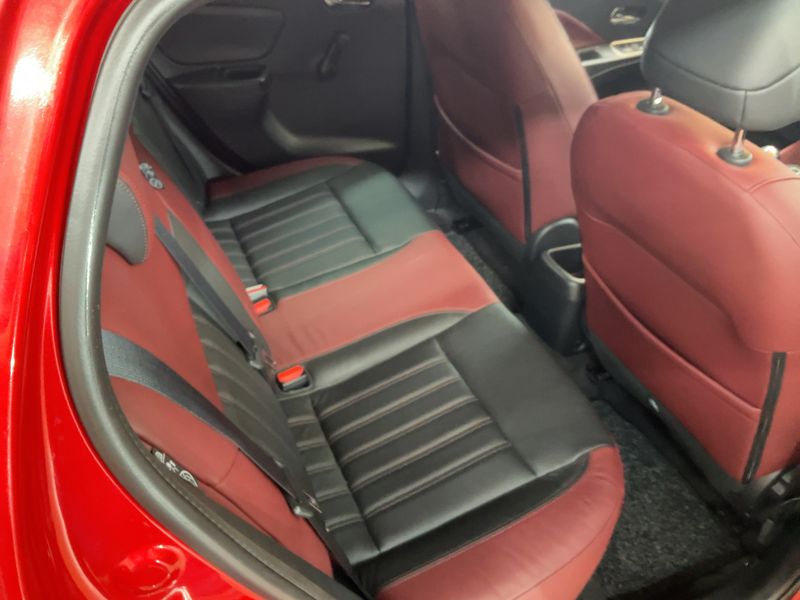 Nissan Micra 0.9 Tekna — zdjęcie 14