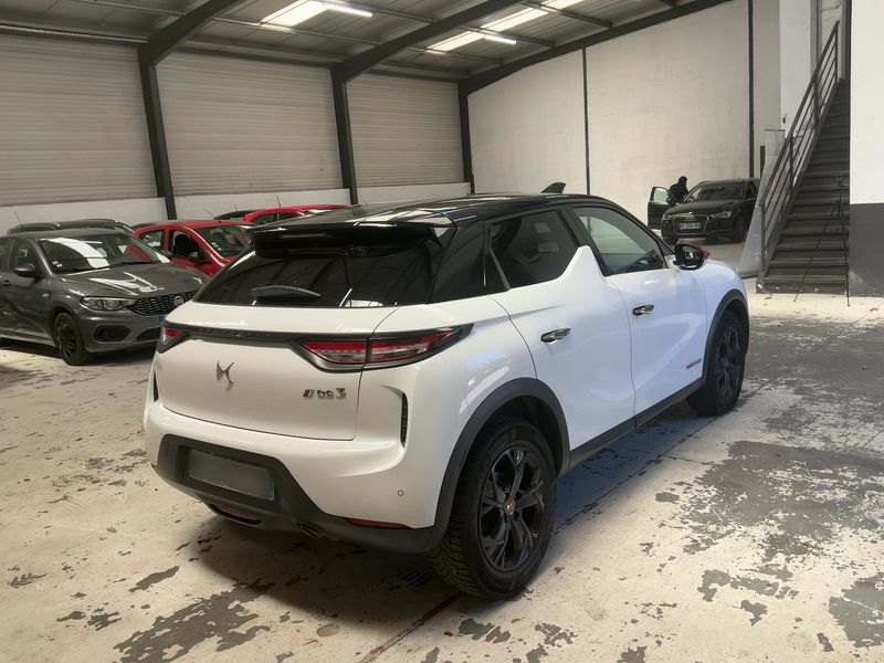 DS Automobiles DS3 Crossback 1.5 Blue-HDi Performance Line — zdjęcie 6