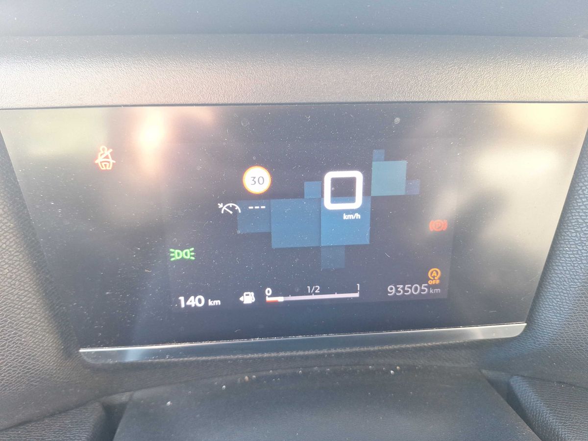 Citroen C4 2022 — photo 13