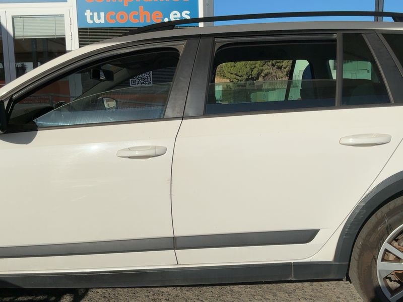Skoda Octavia 2.0 TDI Scout 4x4 2015 – снимка 4