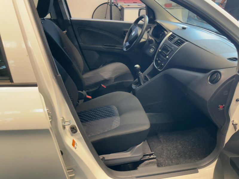 Suzuki Celerio 1.0 Club — zdjęcie 11