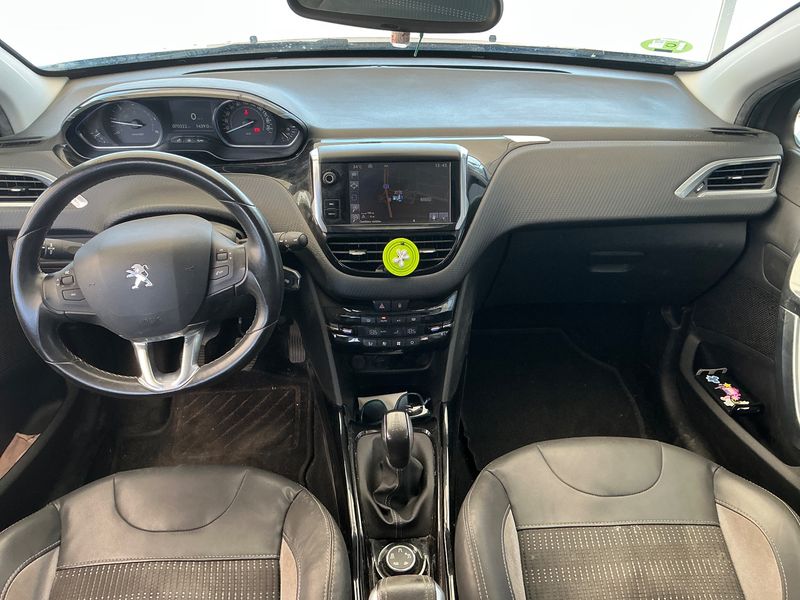 Peugeot 2008 1.6 Blue-HDi Allure 2015 – снимка 17