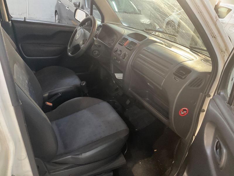 Opel Agila 1.0 Basis — zdjęcie 3