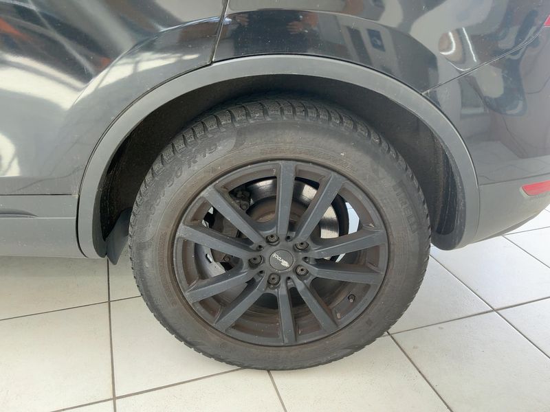 Volkswagen Touareg 3.0 V6 TDI BlueMotion Tech 2013 – снимка 5