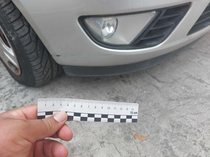 Ford Fiesta 1.4 Ghia 2004 – снимка 37