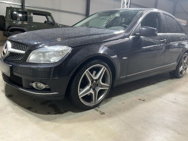 Mercedes-Benz C-Klasse C 350 CGI BlueEfficiency Avantgarde — zdjęcie 1