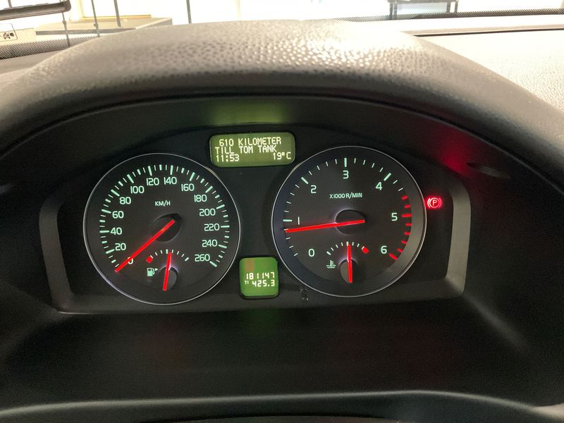 Volvo S40 1.6 D2 Business Edition — zdjęcie 13