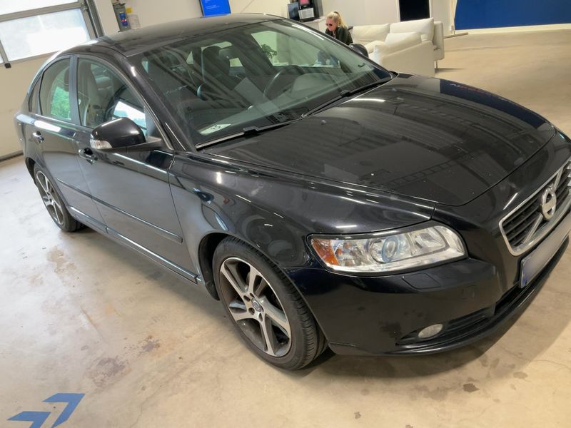 Volvo S40 1.6 D2 Business Edition — zdjęcie 8