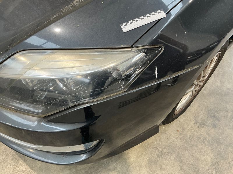 Renault Laguna 2.0 dCi Black Edition 2011 – снимка 36