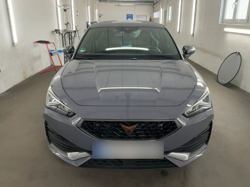Cupra Leon 2.0 TSI VZ — zdjęcie 9