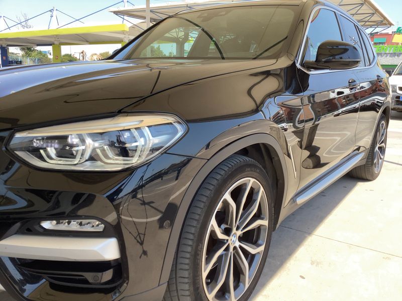 BMW X3 sDrive 18d — zdjęcie 2