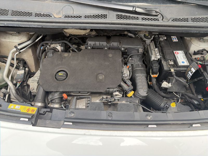 Peugeot Rifter 1.5 Blue-HDi Active L1 — zdjęcie 8