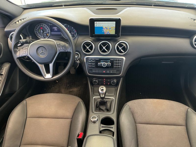 Mercedes-Benz A-Klasse A 180 CDI BlueEfficiency Style 2014 – снимка 17