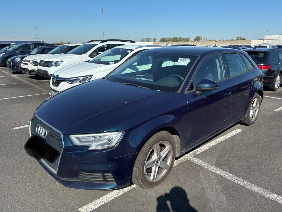 Audi A3 2017 — photo 1