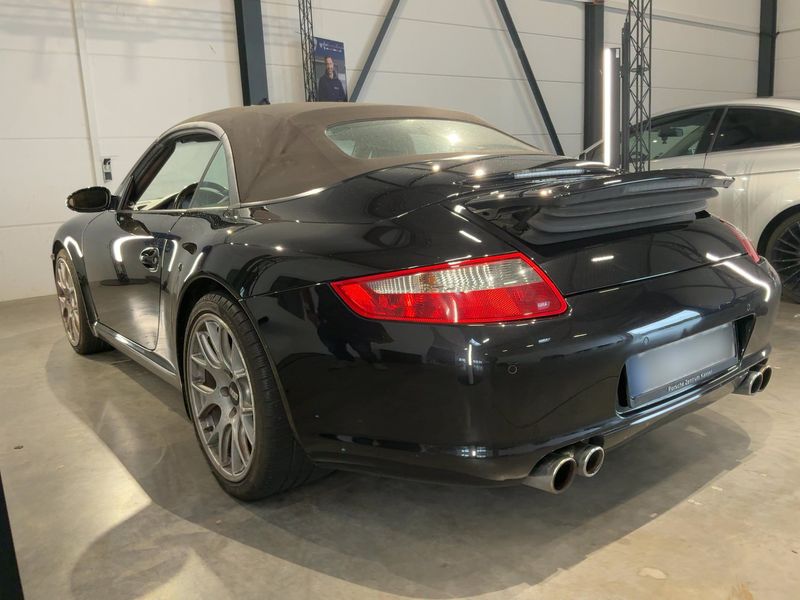 Porsche 911 997 Carrera S Cabrio — zdjęcie 3