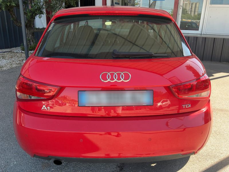 Audi A1 Sportback 1.6 TDI Attraction 2013 – снимка 7