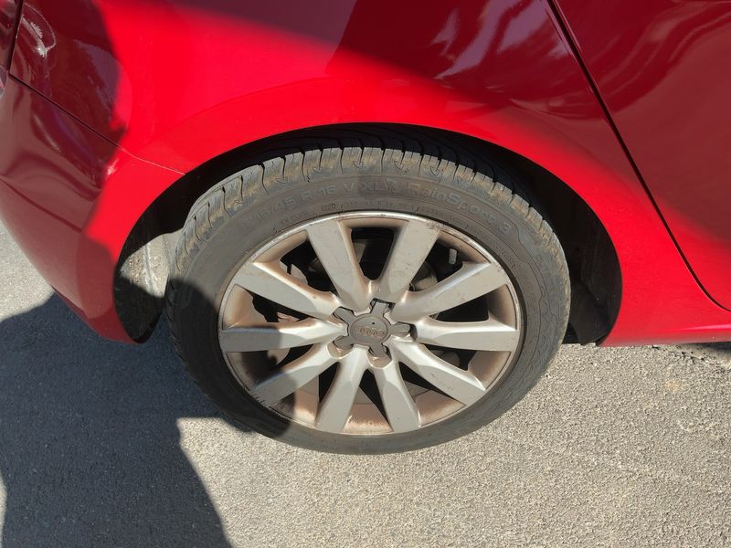 Audi A1 Sportback 1.6 TDI Attraction 2013 – снимка 9