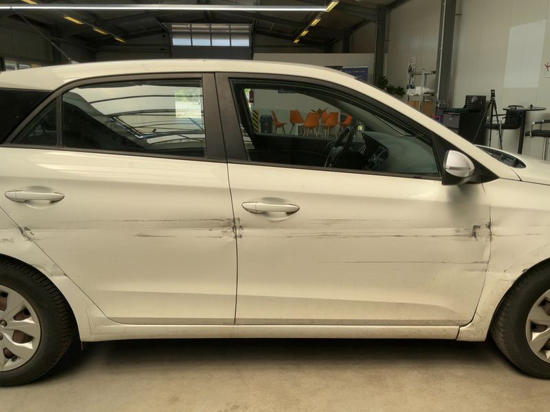 Hyundai i20 1.2 Classic — zdjęcie 7