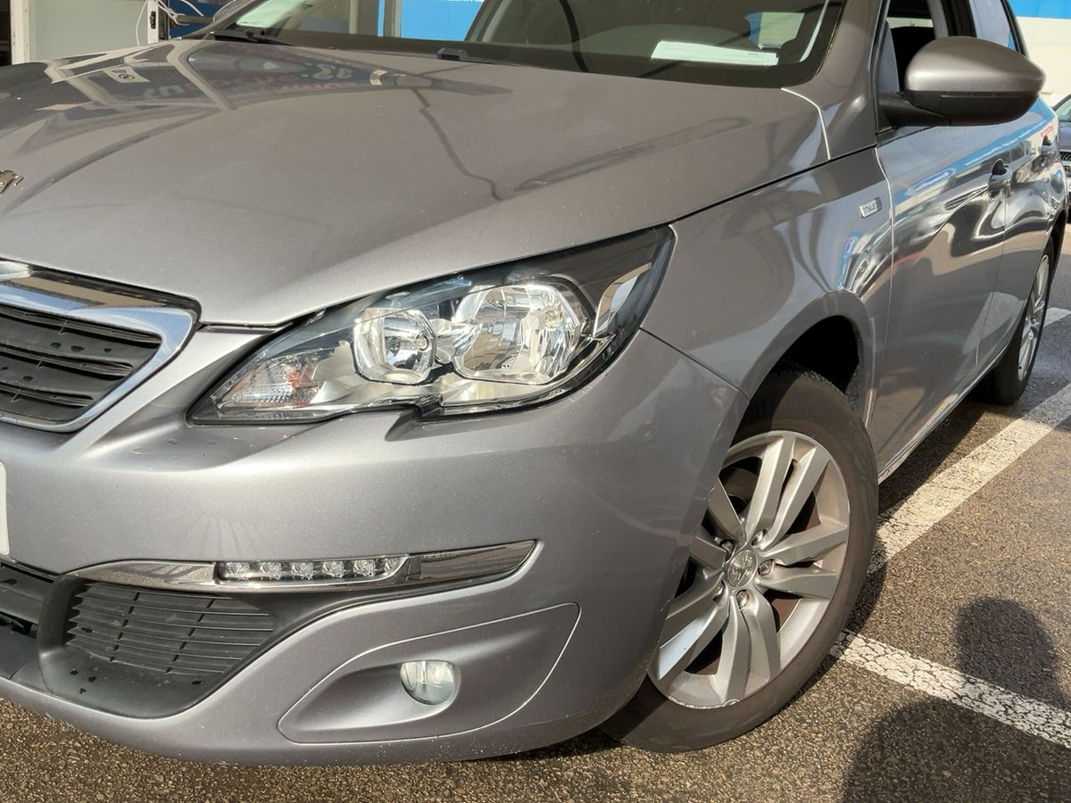 Peugeot 308 1.2 e-THP Style