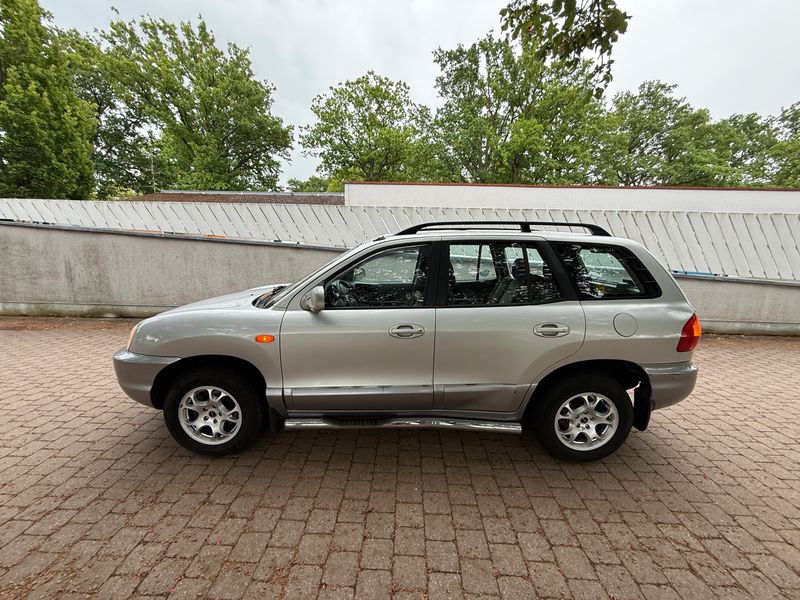 Hyundai Santa Fe 2.4 GLS — zdjęcie 15