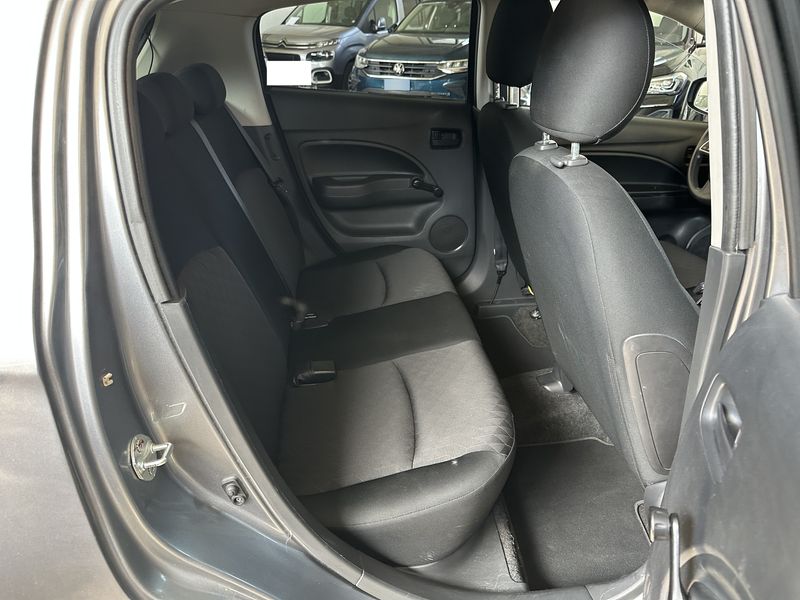Mitsubishi Space Star 1.2 Funky — zdjęcie 13