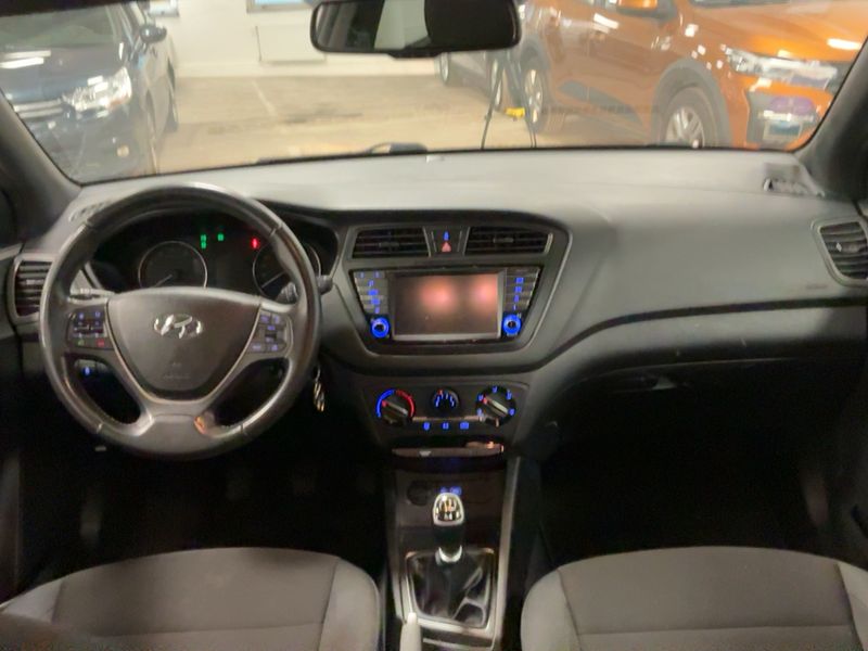 Hyundai i20 1.0 TGDI Active — zdjęcie 12