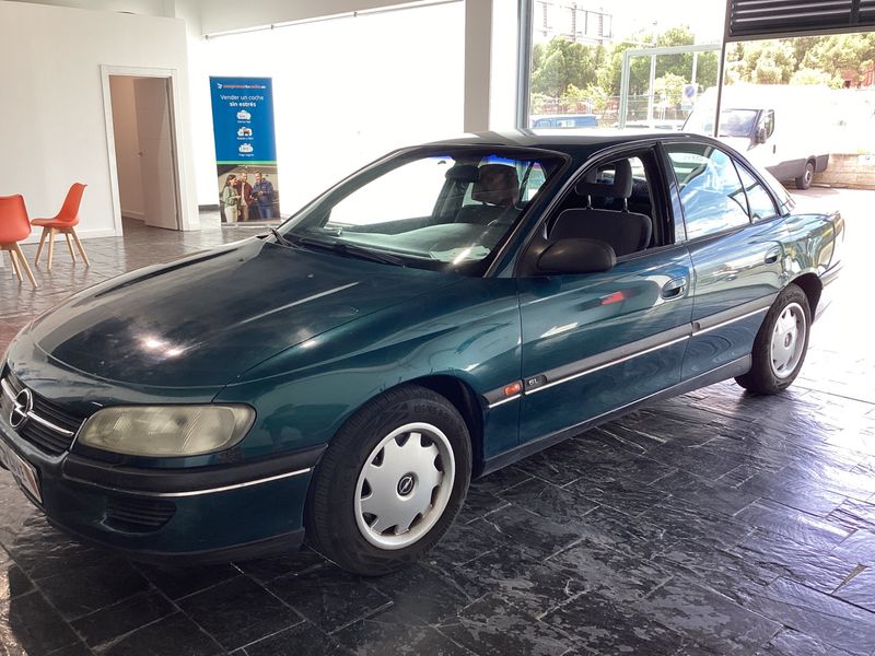 Opel Omega
